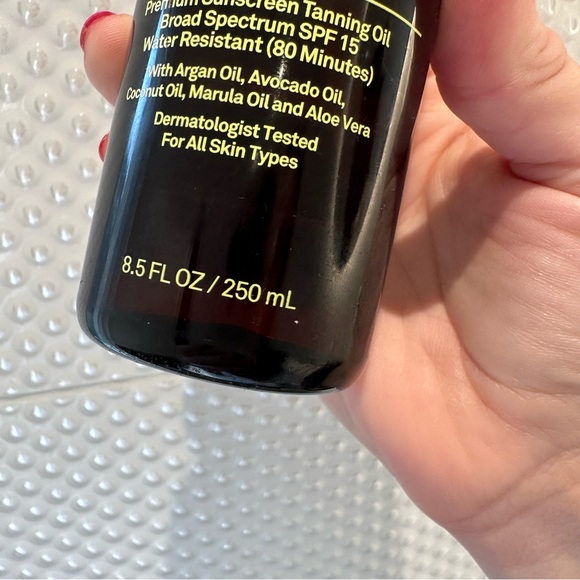 Sun Bum Tanning Oil - Picture 4 of 8